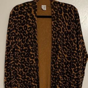 Terra & Sky Leopard print Cardigan Size L